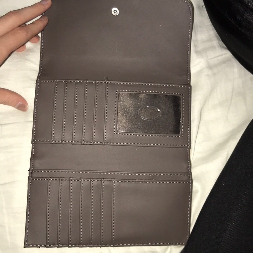 Wallet - Picture 2 of 2